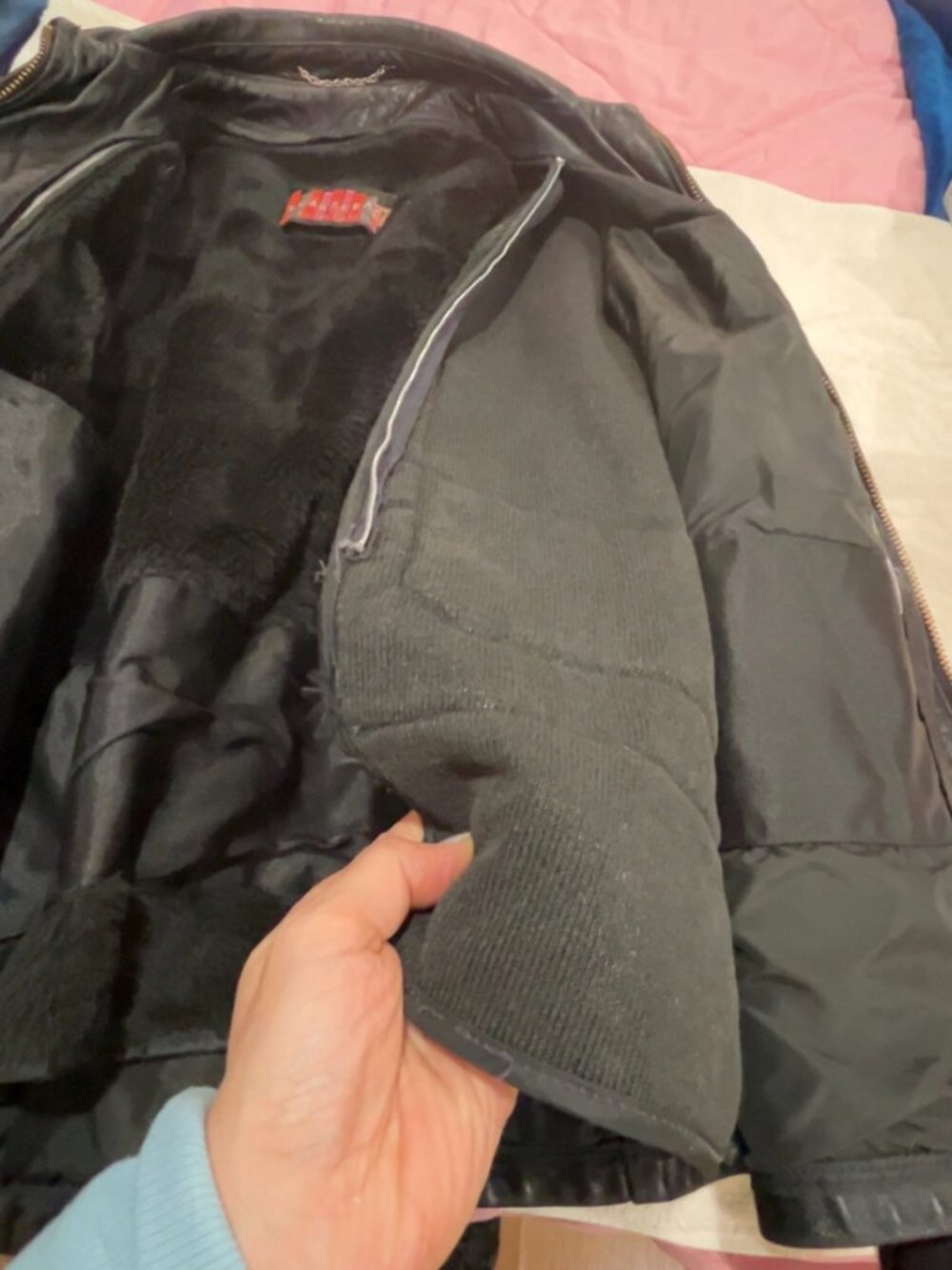 Vintage Black Leather Jacket XL Heavy, Faux Fur Lined, Hidden Pockets Durable - Picture 6 of 13